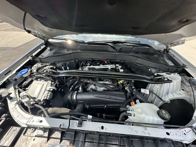 Used 2025 Ford Explorer ST-Line AWD/4WD image 20