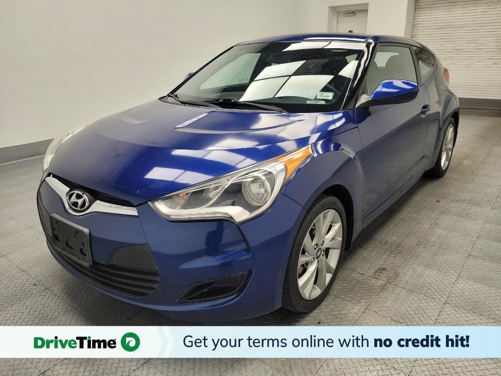 Used 2016 Hyundai Veloster FWD image 1