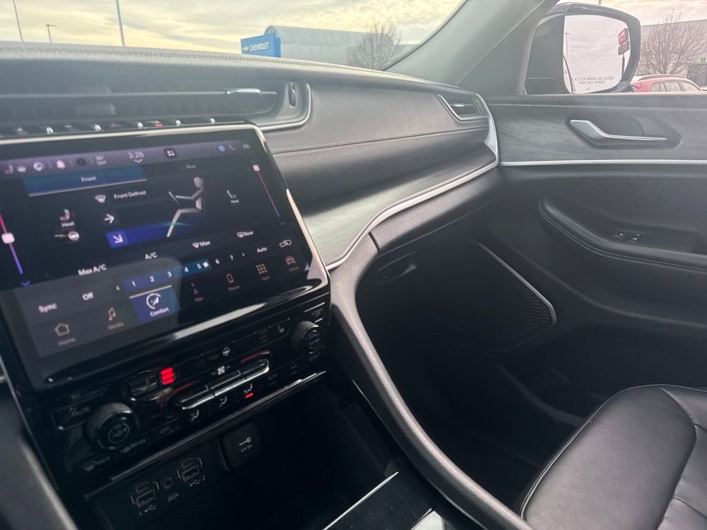 Used 2021 Jeep Grand Cherokee L Limited image 21