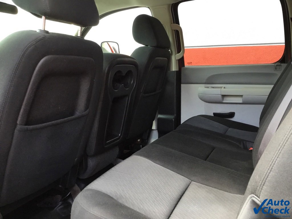 Used 2013 Chevrolet Silverado 3500 W/T w/ Snow Plow Prep Package image 31