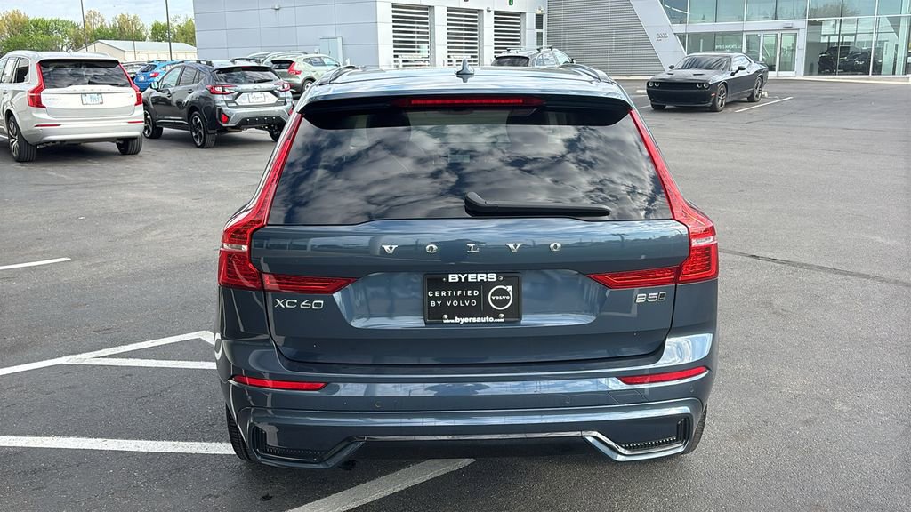 Certified 2025 Volvo XC60 B5 Plus AWD/4WD image 29