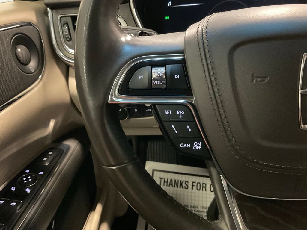 Used 2018 Lincoln Continental Reserve w/ Rear-seat Package AWD/4WD image 23