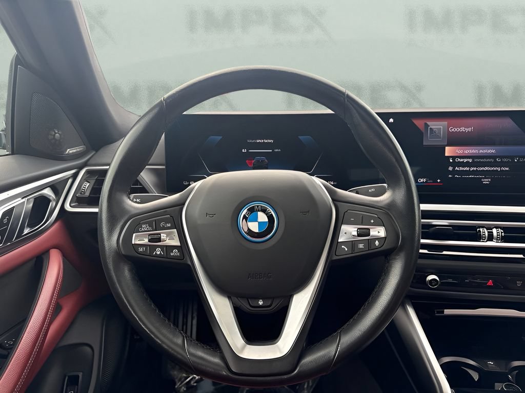 Used 2023 BMW i4 eDrive35 RWD image 9