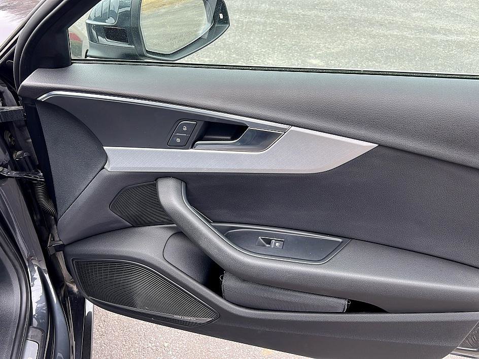 Used 2017 Audi A4 2.0T Premium Plus image 29