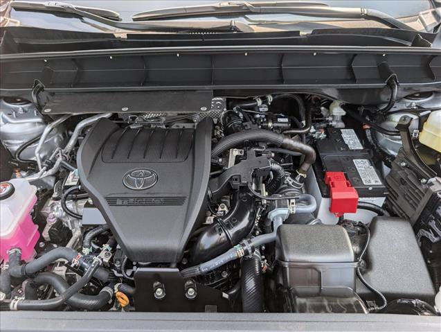 Used 2025 Toyota Highlander Platinum AWD/4WD image 25