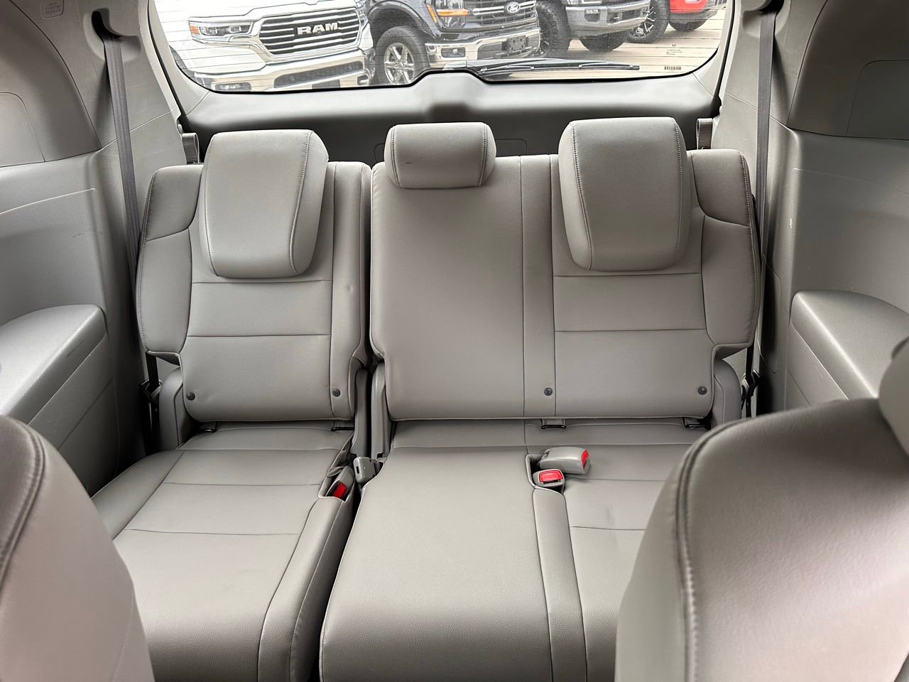 Used 2016 Honda Odyssey EX-L image 16