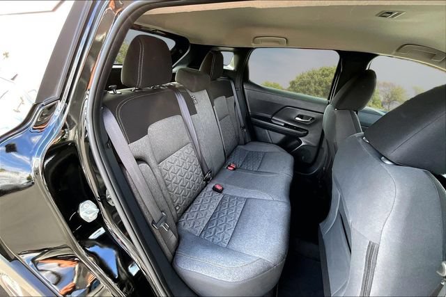 Certified 2026 Nissan Kicks SV FWD image 23