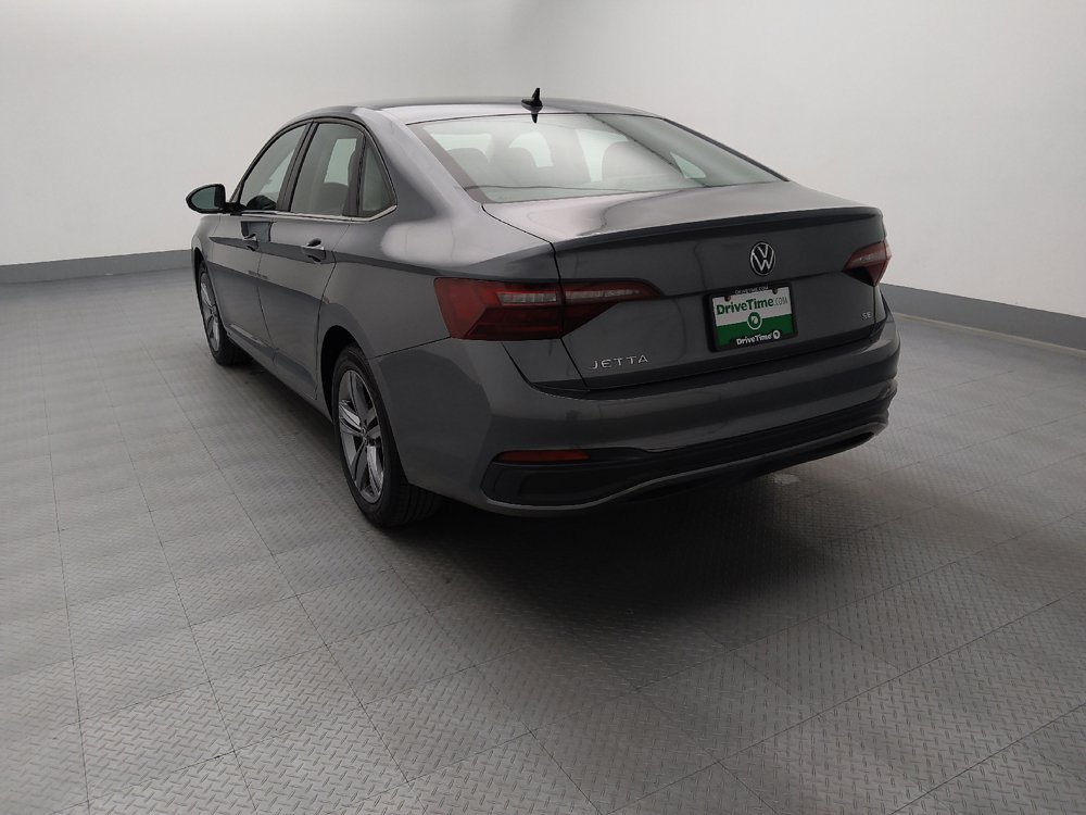 Used 2024 Volkswagen Jetta SE FWD image 6