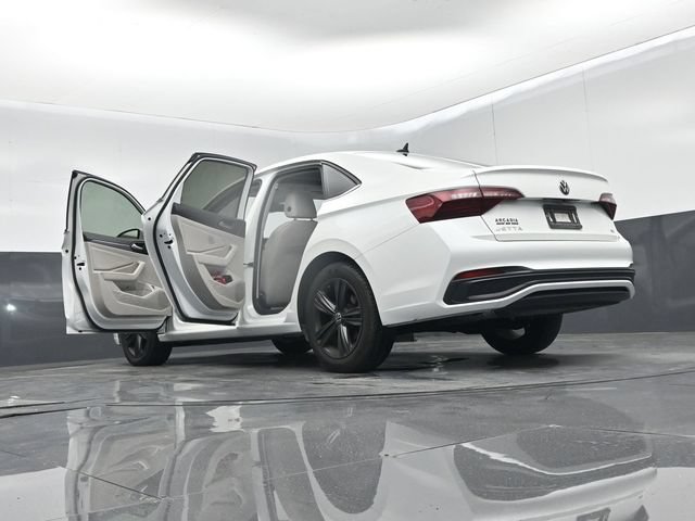 Used 2024 Volkswagen Jetta SE FWD image 71