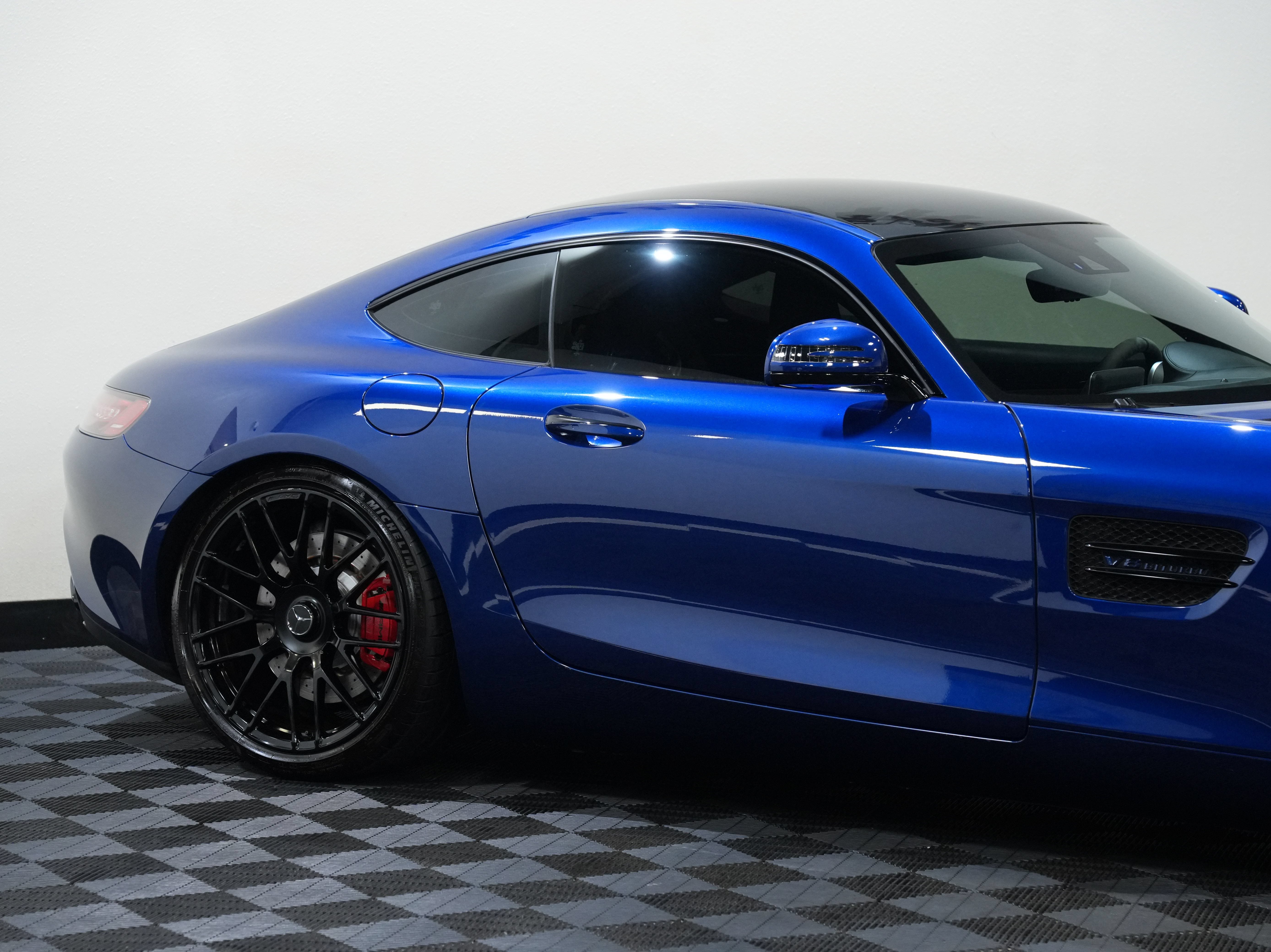 Used 2016 Mercedes-Benz AMG GT S image 14