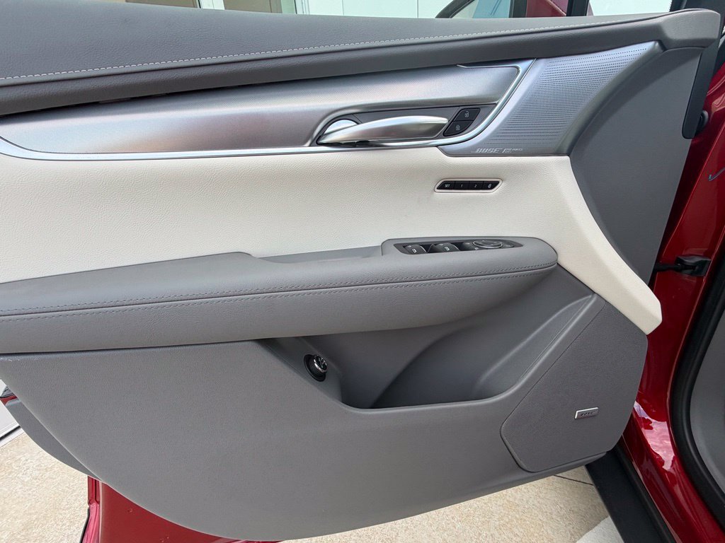 New 2026 Cadillac XT5 Premium Luxury w/ Driver Assist Package FWD image 17