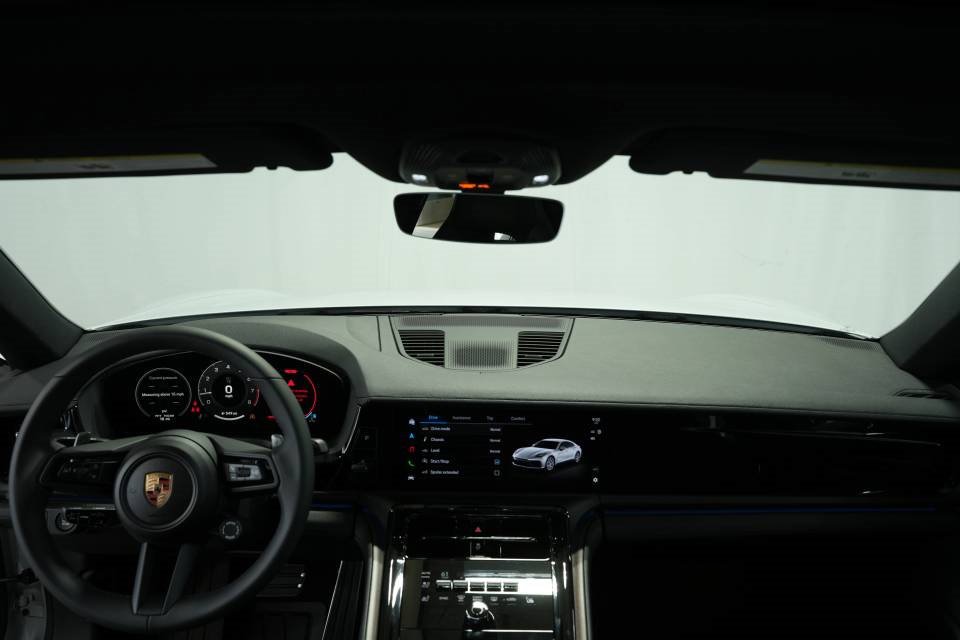 New 2025 Porsche Panamera 4 image 16