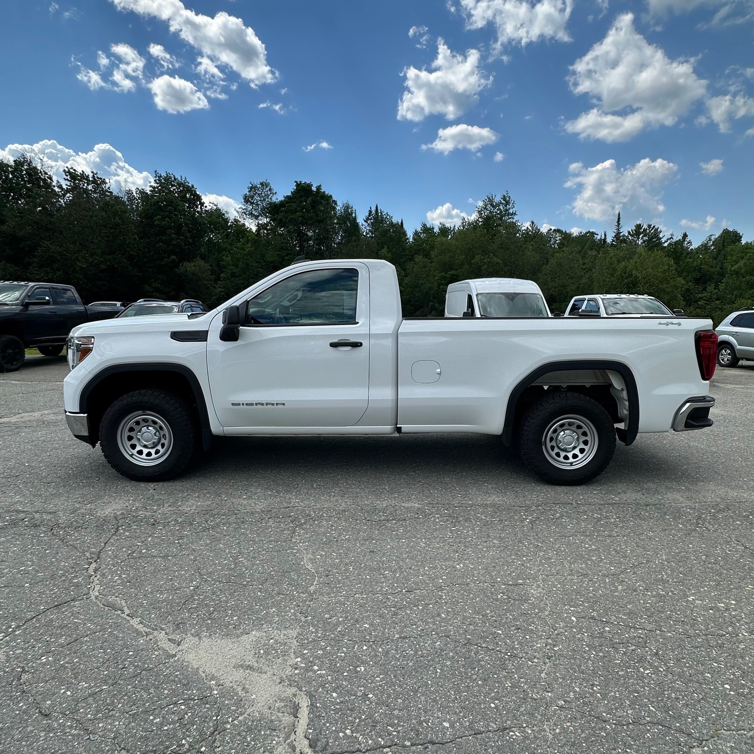 Used 2022 GMC Sierra 1500 Pro w/ Snow Plow Prep Package AWD/4WD image 6