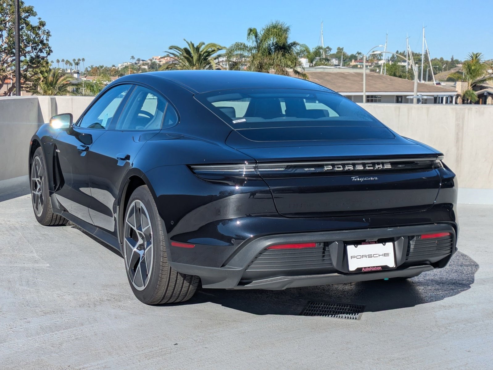 New 2025 Porsche Taycan image 3