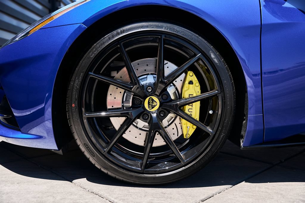 Used 2026 Lotus Emira SE RWD image 3