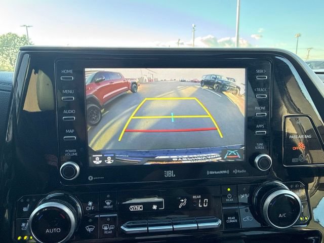 Used 2022 Toyota Highlander Limited AWD/4WD image 20