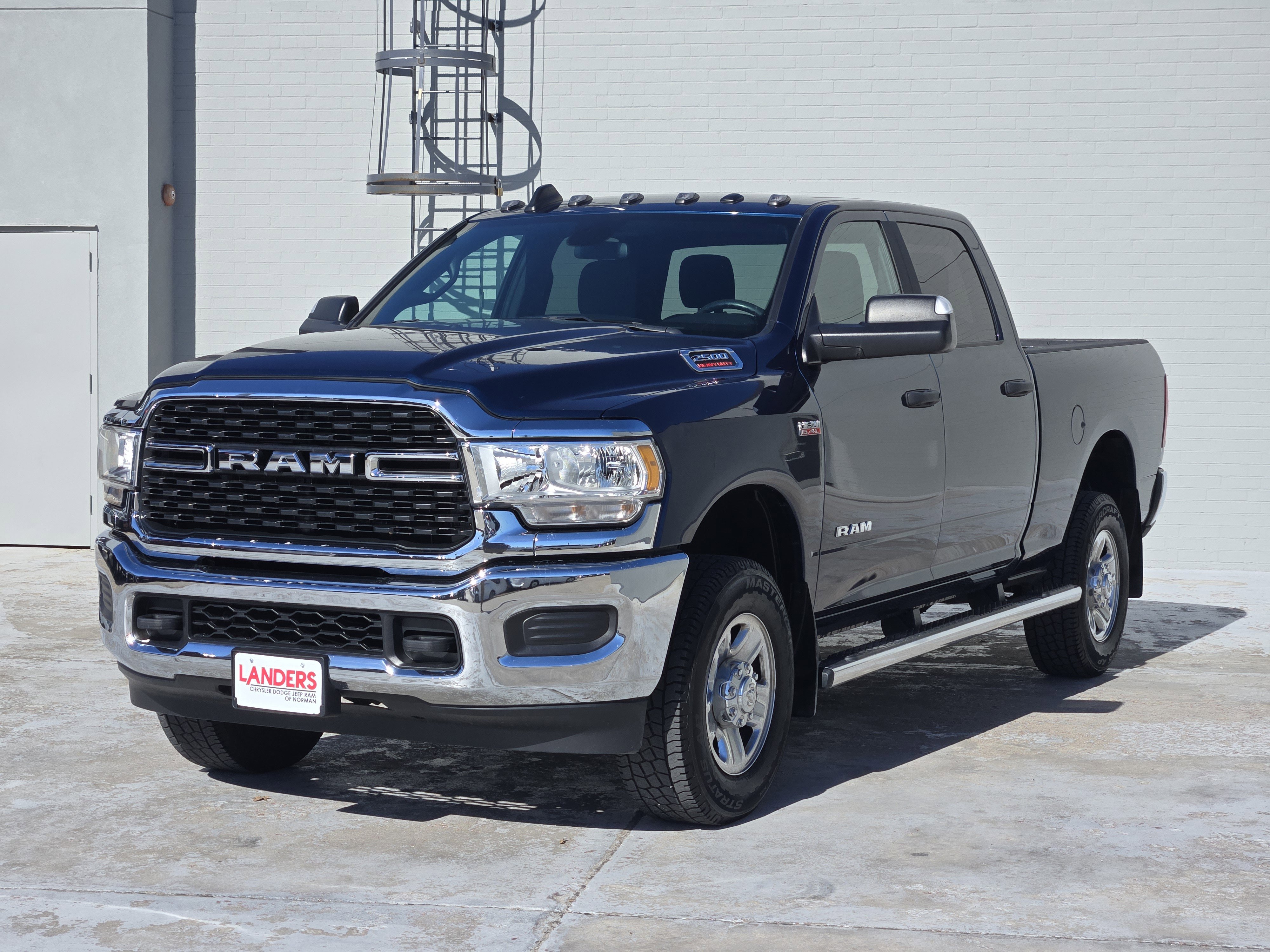 Used 2022 RAM 2500 Big Horn image 4