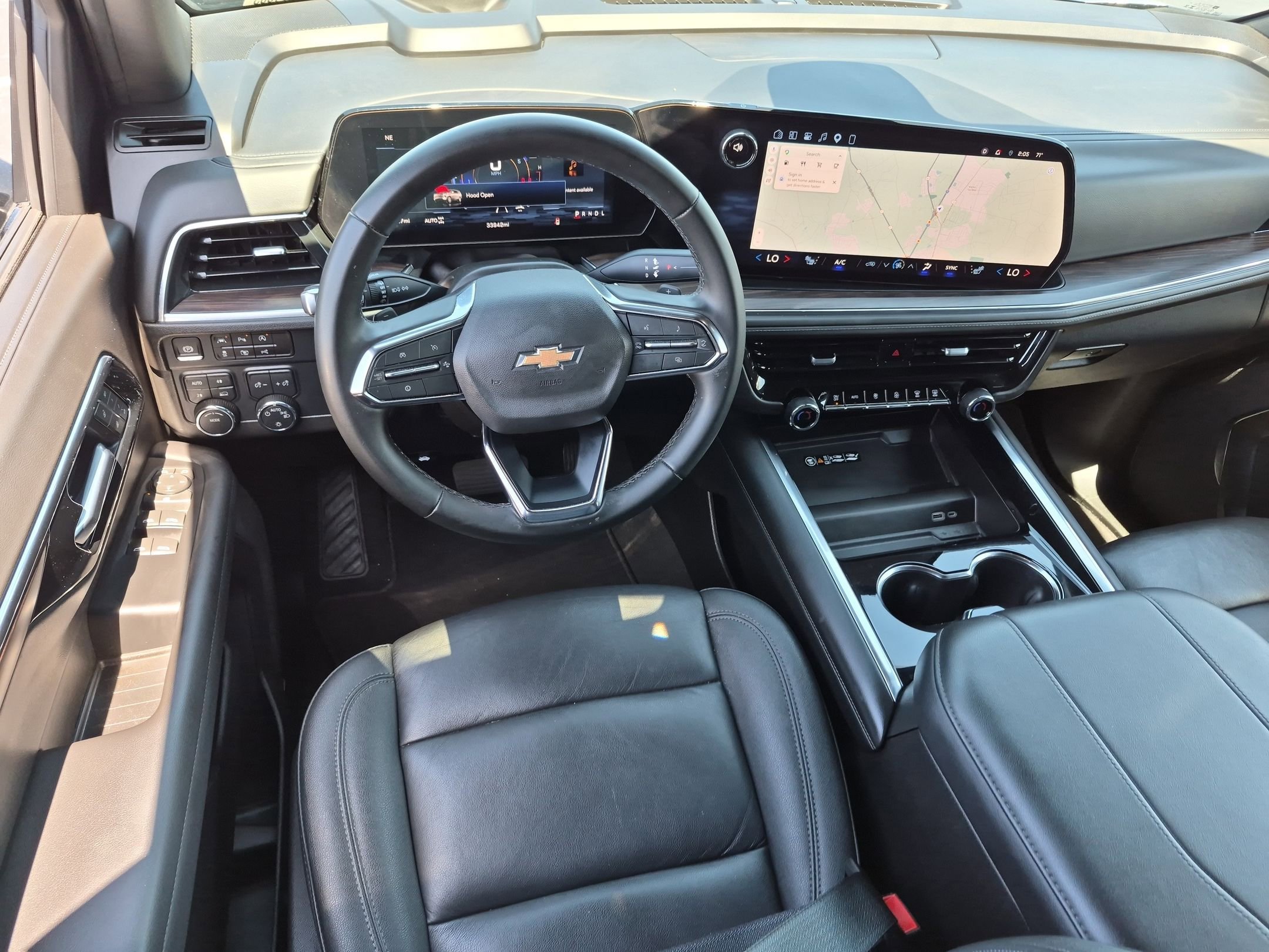 Used 2025 Chevrolet Tahoe LT AWD/4WD image 32