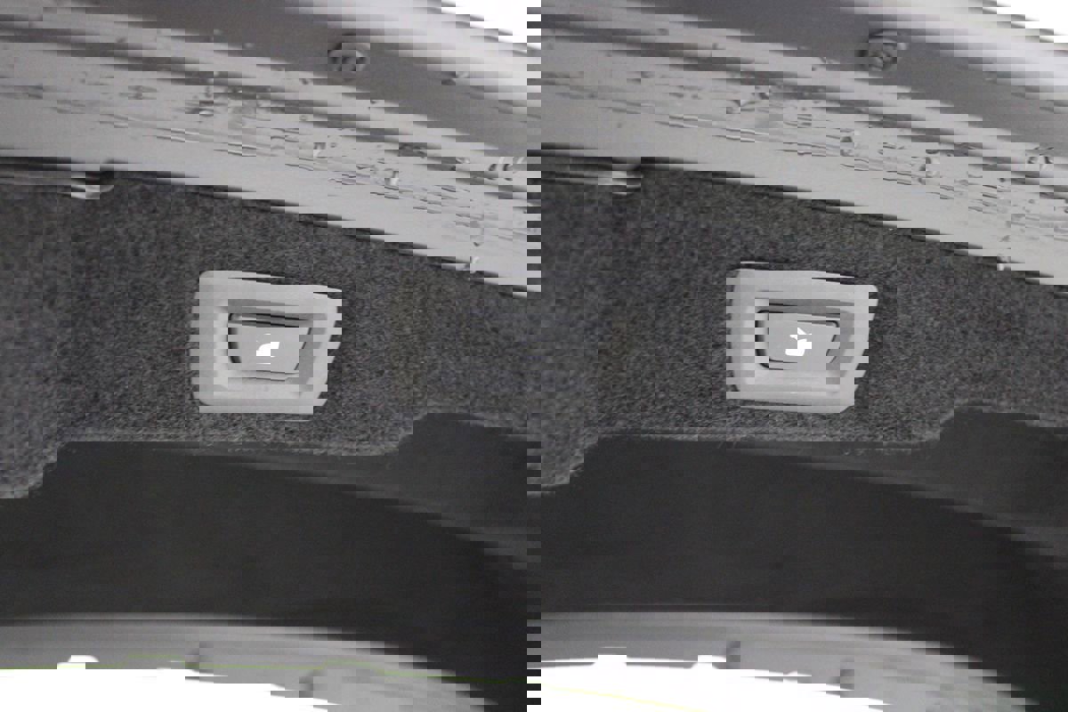 Used 2024 Lucid Air Pure image 34