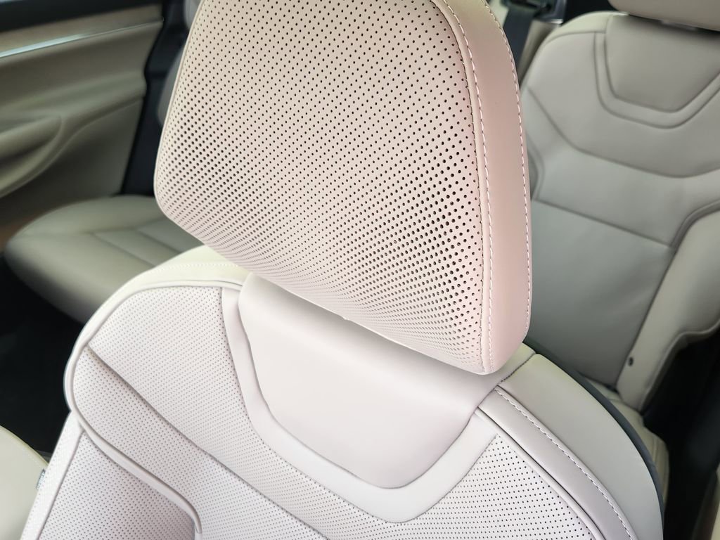 New 2026 Volvo EX90 Ultra image 5