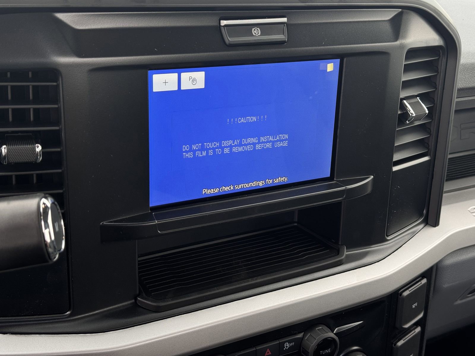 New 2026 Ford F550 4x4 Regular Cab Super Duty image 17