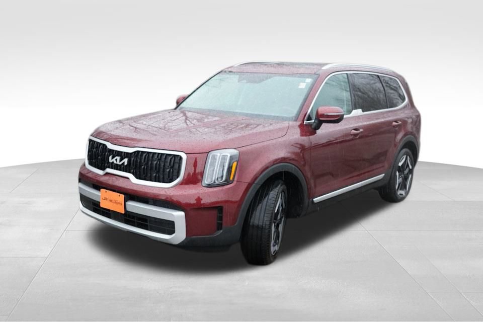 Certified 2024 Kia Telluride EX image 11