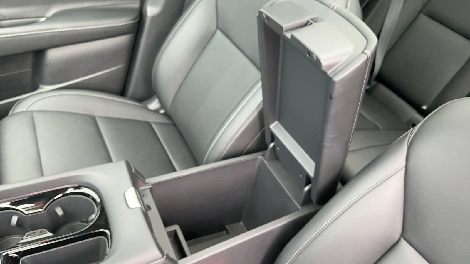 Certified 2025 Nissan Murano SL AWD/4WD image 35
