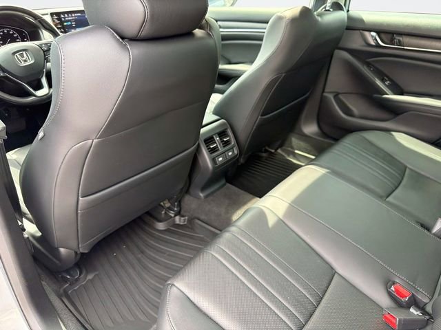Used 2021 Honda Accord Touring image 16