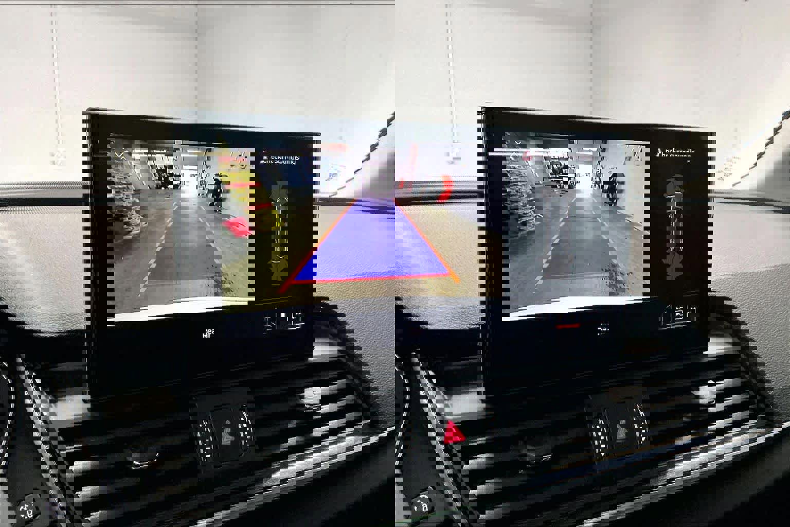 Used 2023 Audi Q5 2.0T Premium w/ Convenience Package image 23