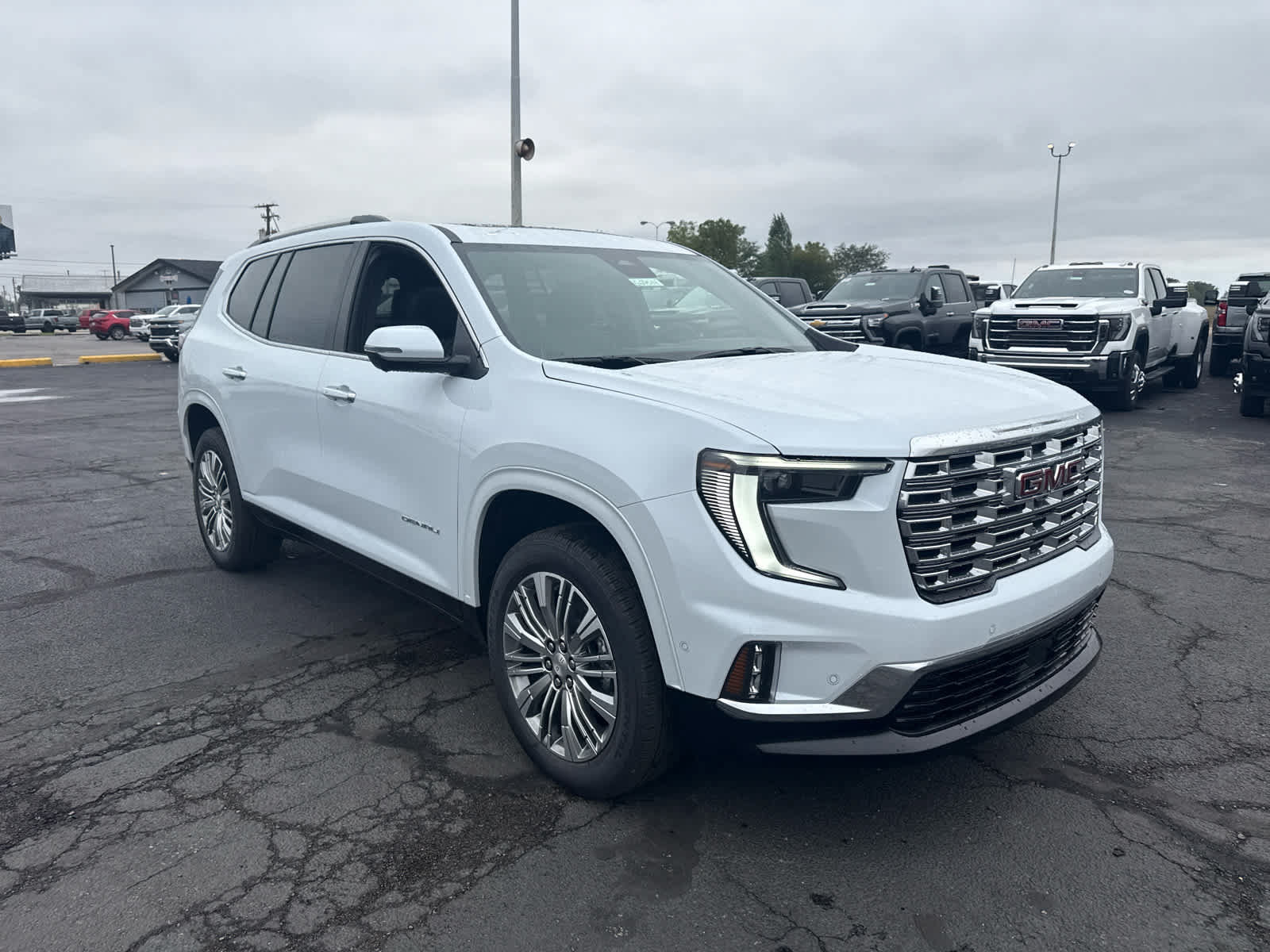 New 2027 GMC Acadia Denali w/ LPO, Floor Liner Package AWD/4WD image 7