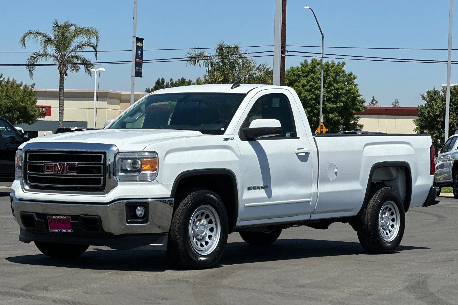 Used 2014 GMC Sierra 1500 SLE w/ Suspension Package, Off-Road RWD image 9