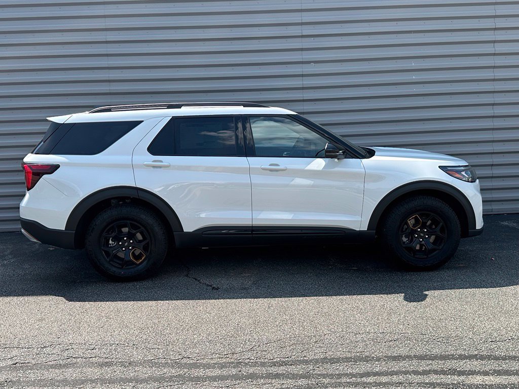 New 2026 Ford Explorer Tremor w/ Tremor Ultimate Package AWD/4WD image 4