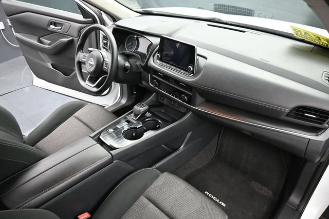 Used 2024 Nissan Rogue SV FWD image 37