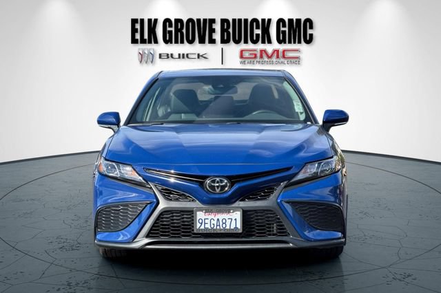 Used 2023 Toyota Camry SE w/ Convenience Package FWD image 9