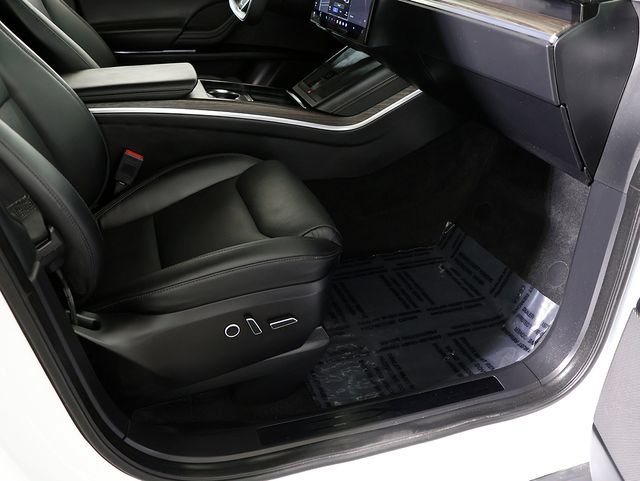 Used 2023 Tesla Model X AWD/4WD image 40