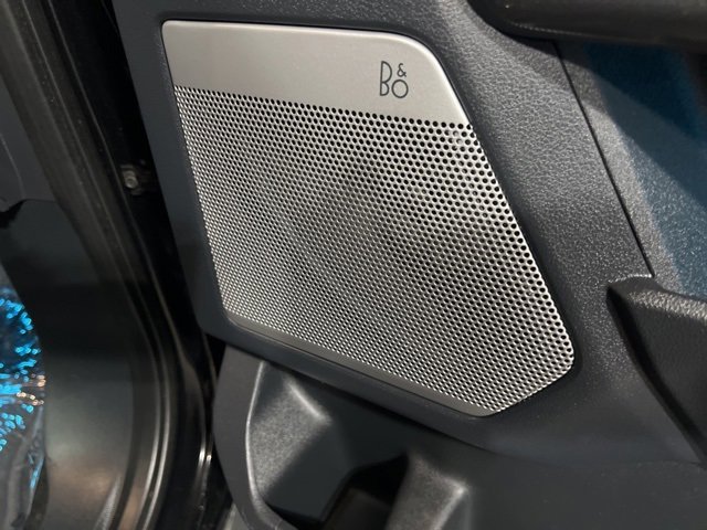 Used 2023 Ford F150 Lariat w/ Equipment Group 502A High image 19