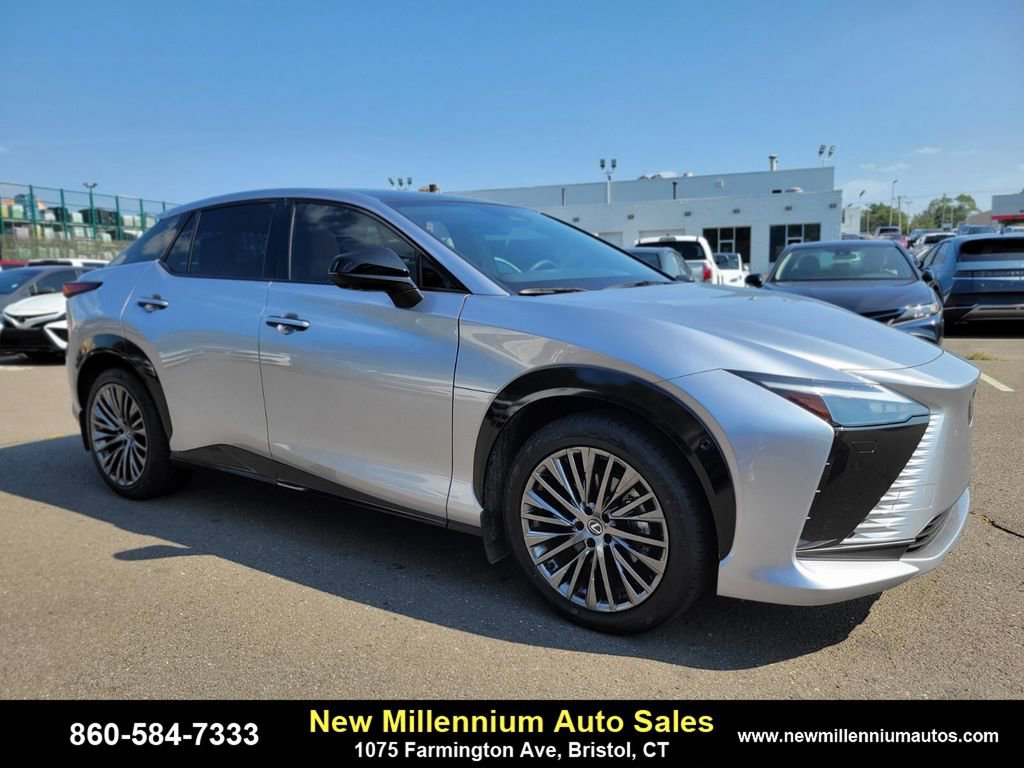 Used 2023 Lexus RZ 450e Premium w/ Accessory Package (A2) image 7