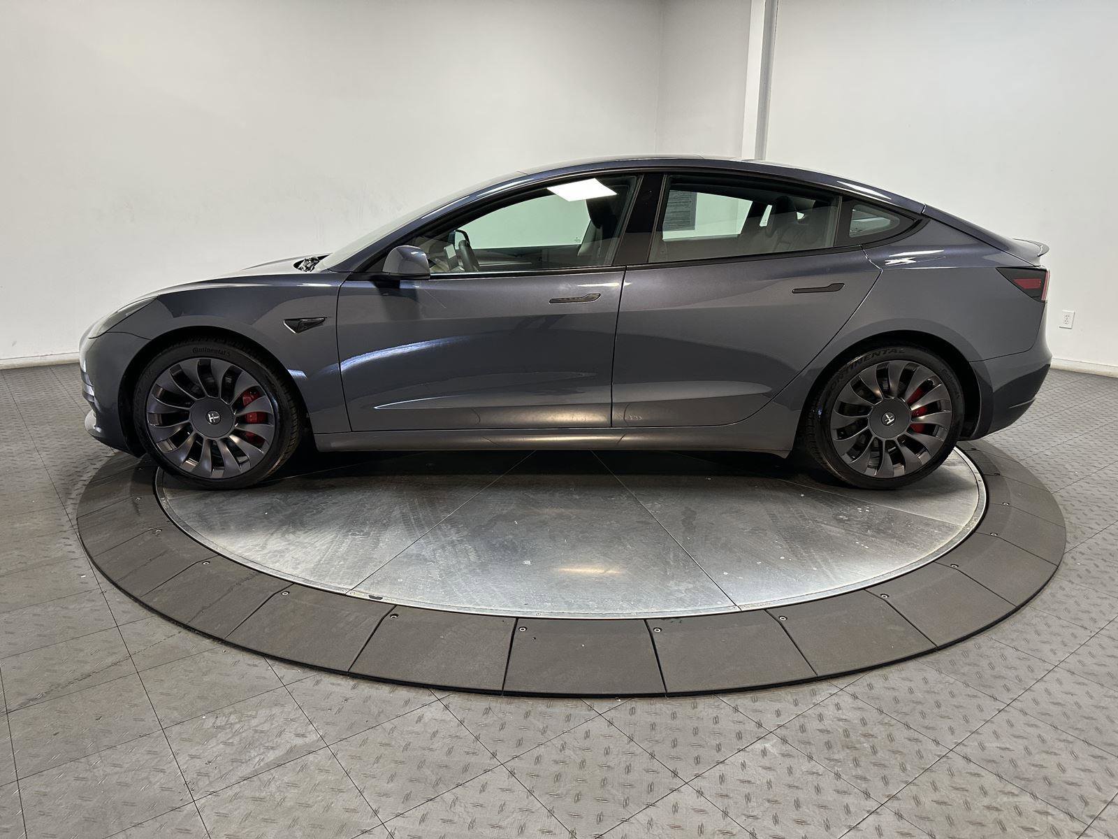 Used 2023 Tesla Model 3 Performance image 8