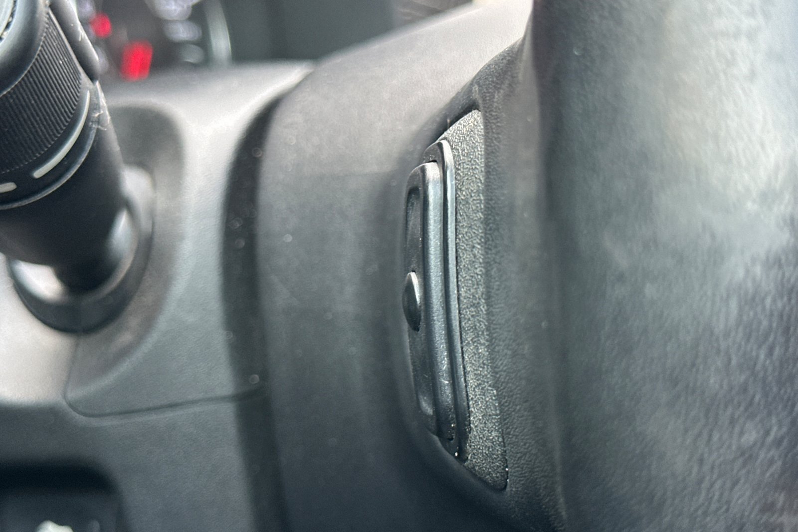 Used 2019 RAM 2500 Laramie AWD/4WD image 36