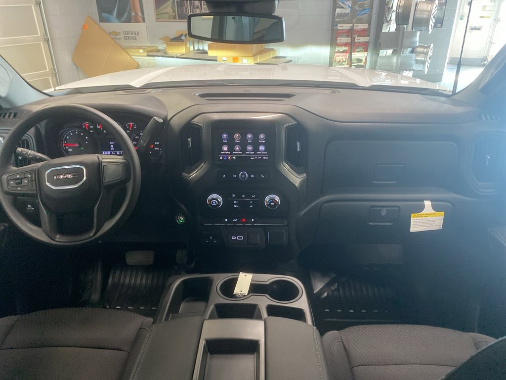 New 2025 GMC Sierra 3500 Pro image 19