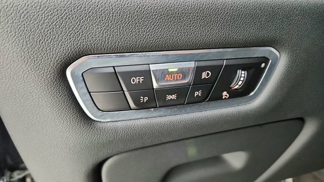 Used 2023 BMW X5 xDrive40i w/ M Sport Package image 37