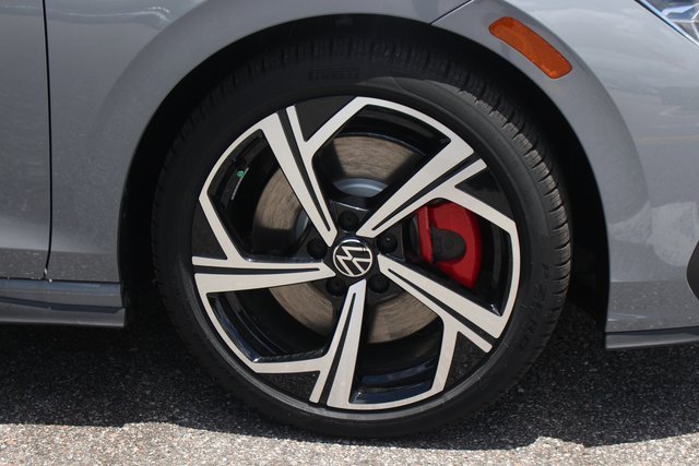 New 2025 Volkswagen GTI SE image 9