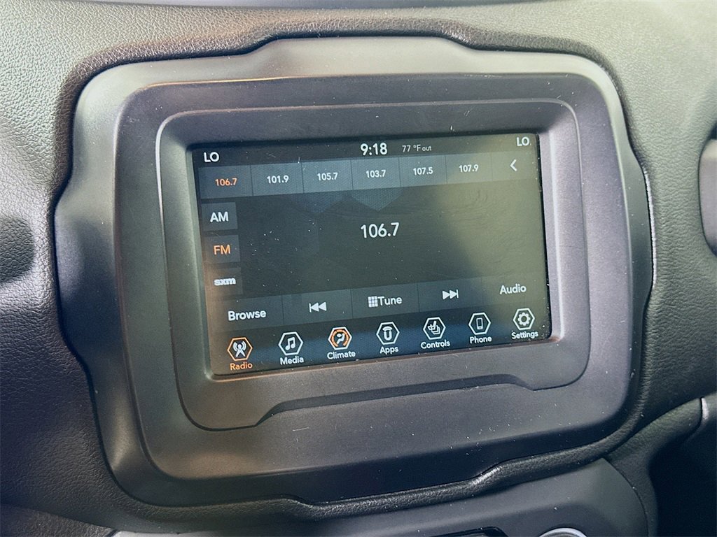 Used 2019 Jeep Renegade Limited w/ LED Lighting Group image 27