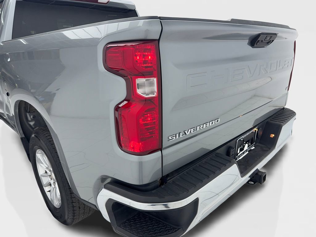 Used 2025 Chevrolet Silverado 1500 LT RWD image 11