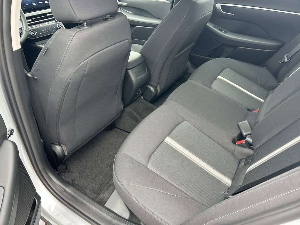 New 2026 Hyundai Sonata SEL image 17