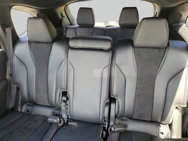 Used 2025 Acura MDX A-Spec image 11
