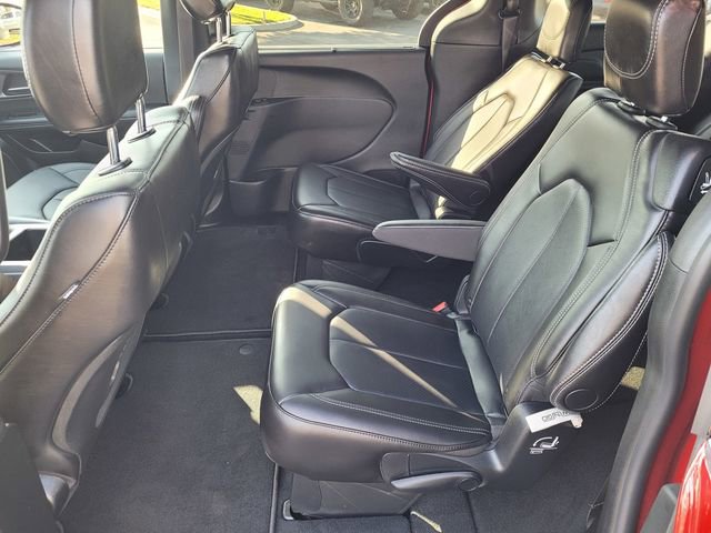 New 2026 Chrysler Pacifica Select image 6