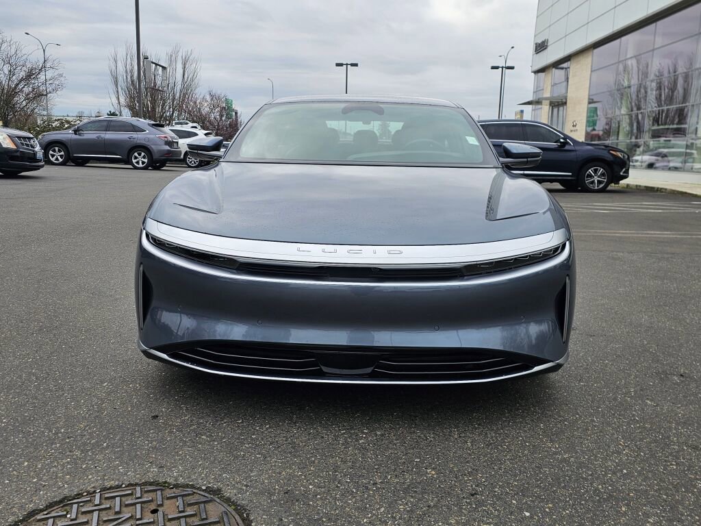 Used 2024 Lucid Air Touring image 2