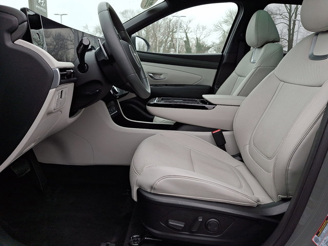 Certified 2025 Hyundai Tucson Limited image 13