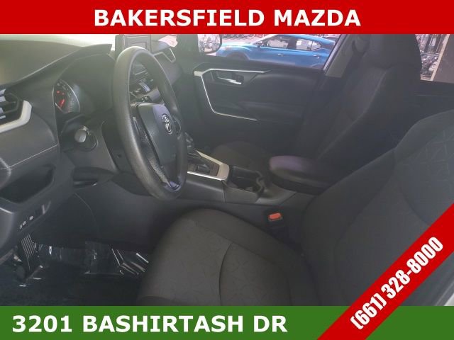 Used 2021 Toyota RAV4 XLE image 13